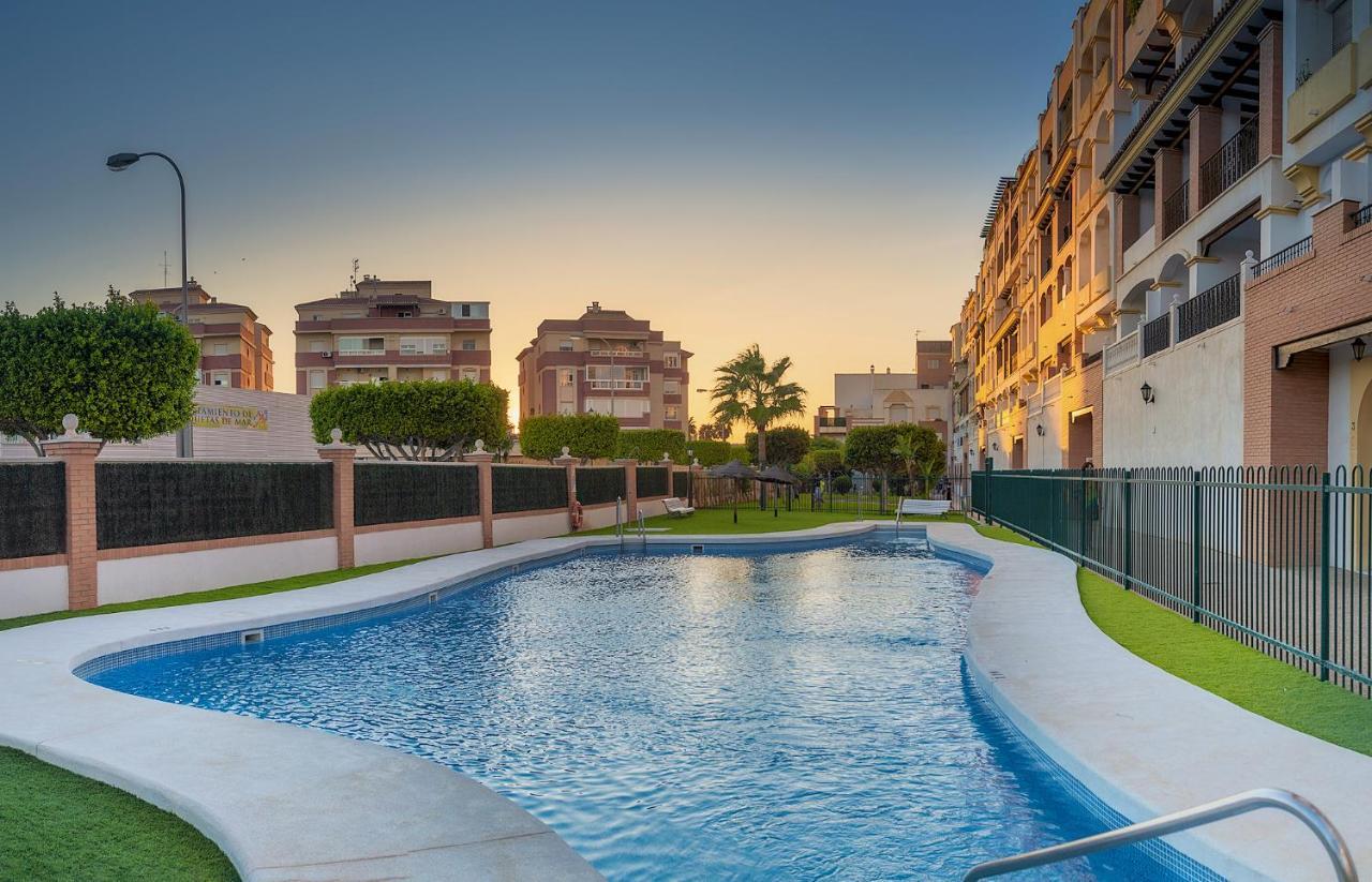 Apartamento 90 M2 En La Mejor Zona De Roquetas Рокетас де Мар Екстериор снимка